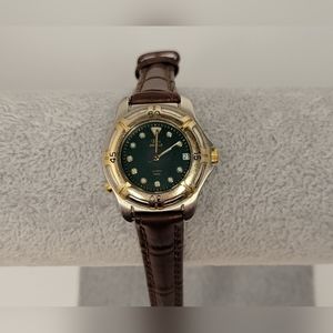 ▪︎Timex Women's Watch